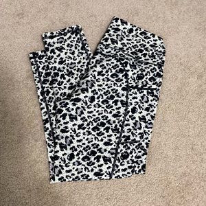 Zyia Snow Leopard brilliants